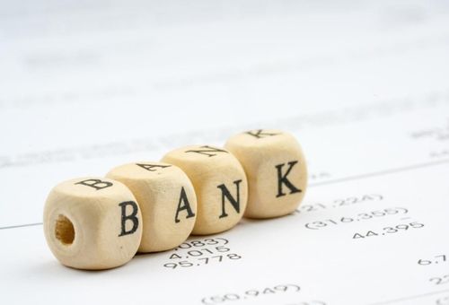 国有六大行成绩单放榜 合计日赚36.94亿元，理财业务成亮点